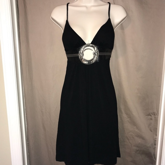 Forever 21 Dresses & Skirts - EUC 🖤 FOREVER 21 | Black Dress